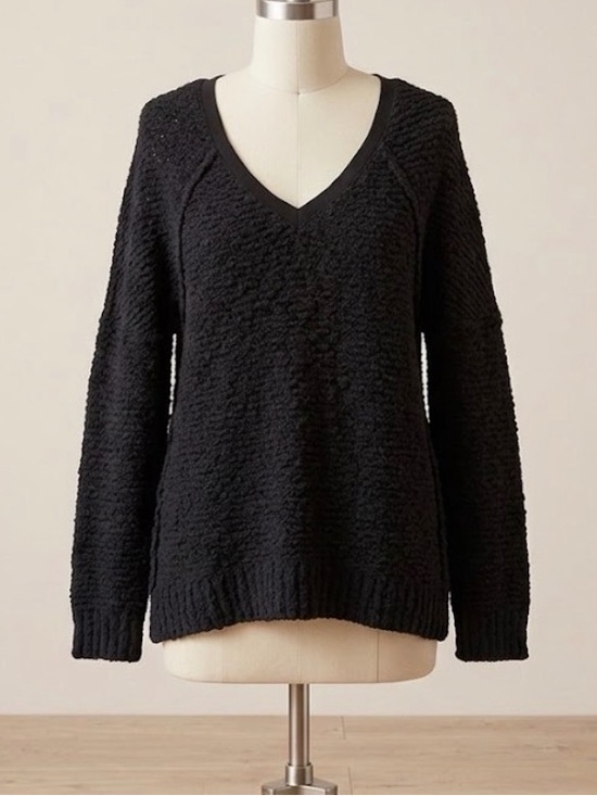 Free People Sweaters - Free People Black Textured Bouclé Knit V-Neck Oversized Slouchy Sweater Top L